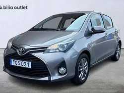 Brun Begagnad 2014 Toyota Yaris Active Halvkombi | 129 900 kr (Marknadspris)