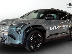 Grå (grey) Begagnad 2025 Kia EV3 GT-Line SUV | 519 900 kr (Bra pris)