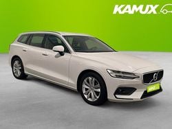 Vit Begagnad 2021 Volvo V60 Momentum Kombi | 289 800 kr (Marknadspris)