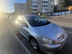 Grå Begagnad 2005 Peugeot 307 Halvkombi | 17 000 kr (Marknadspris)