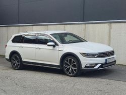 Vit Begagnad 2018 VW Passat Alltrack Kombi | 209 000 kr (Marknadspris)
