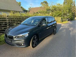 Grå Begagnad 2018 BMW 220 Gran Tourer Sport Line Minibuss | 195 000 kr (Bra pris)