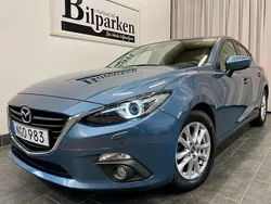 Blå Begagnad 2016 Mazda 3 Inclusive Halvkombi | 184 900 kr (Marknadspris)