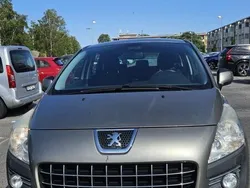 Grå Begagnad 2010 Peugeot 3008 Kombi | 59 000 kr (Bra pris)