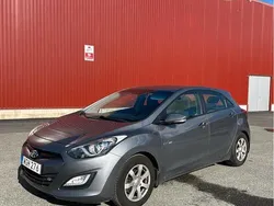 Grå Begagnad 2014 Hyundai i30 Halvkombi | 115 000 kr (Lite dyr)