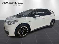 Vit Begagnad 2023 VW ID.3 Pro Halvkombi | 279 900 kr (Marknadspris)
