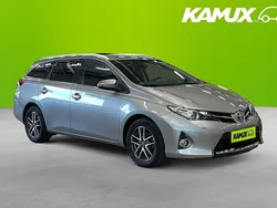 Ljusgrå (grå) Begagnad 2015 Toyota Auris Touring Sports Edition Kombi | 149 800 kr (Marknadspris)