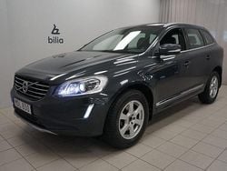 Grå Begagnad 2015 Volvo XC60 Business Edition SUV | 239 900 kr (Lite dyr)