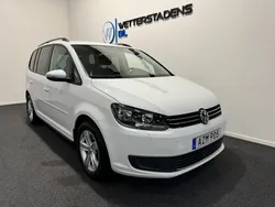 Vit Begagnad 2015 VW Touran Minibuss | 129 000 kr (Bra pris)