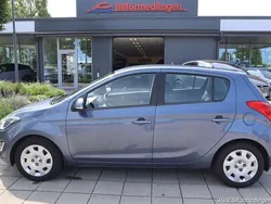 Blå samma som bilen Begagnad 2013 Hyundai i20 Halvkombi | 59 900 kr (Marknadspris)