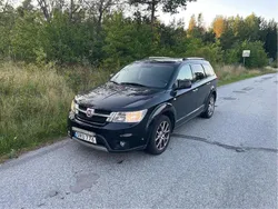 Svart Begagnad 2015 Fiat Freemont SUV | 128 000 kr (Marknadspris)