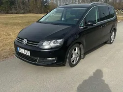 Svart Begagnad 2017 VW Sharan Minibuss | 175 000 kr (Marknadspris)