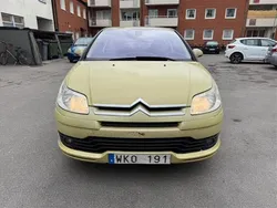 Ljusgul Begagnad 2004 Citroën C4 Sportkupé | 12 900 kr (Bra pris)