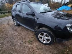 Svart Begagnad 2015 Dacia Duster SUV | 55 000 kr (Dyr)