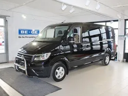 Svart Begagnad 2022 VW Crafter Van | 229 000 kr