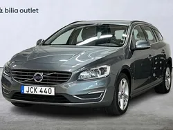 Grå Begagnad 2017 Volvo V60 Business Edition Kombi | 159 900 kr