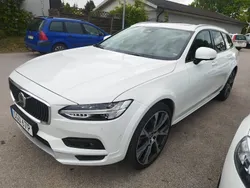 Vit Begagnad 2022 Volvo V90 CC Inscription Kombi | 459 900 kr (Lite dyr)