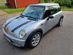 Grå Begagnad 2005 Mini Cooper Pepper Halvkombi | 37 000 kr (Bra pris)