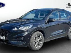 Svart (black) Begagnad 2020 Ford Kuga ST-Line SUV | 229 900 kr (Marknadspris)