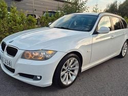 Vit Begagnad 2010 BMW 318 Kombi | 49 900 kr (Bra pris)