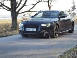 Svart Begagnad 2013 Audi A5 Comfort Sportkupé | 125 000 kr (Marknadspris)
