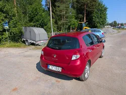 Röd Begagnad 2010 Renault Clio R.S. Halvkombi | 48 000 kr (Lite dyr)