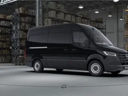 Svart (djupsvart) Ny 2025 Mercedes Sprinter Van | 631 250 kr (Superpris)