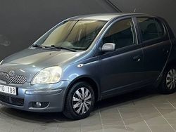 Blå Begagnad 2004 Toyota Yaris Halvkombi | 24 900 kr (Marknadspris)