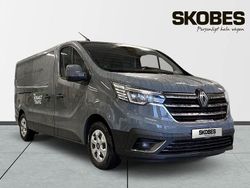 Grå Begagnad 2025 Renault Trafic Van | 419 400 kr