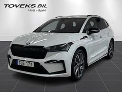Vit (moon white metallic) Begagnad 2022 Skoda Enyaq iV SportLine SUV | 304 900 kr (Marknadspris)
