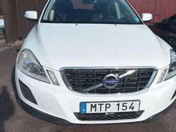 Vit Begagnad 2013 Volvo XC60 Momentum SUV | 89 000 kr (Lite dyr)