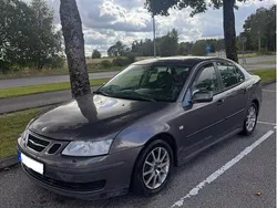 Brun Begagnad 2005 Saab 9-3 Linear Sedan | 23 000 kr (Marknadspris)