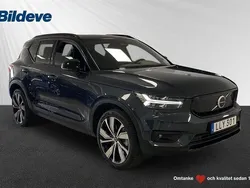 Mörkblå Begagnad 2022 Volvo XC40 Pro SUV | 369 900 kr