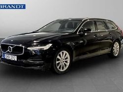 Svart Begagnad 2017 Volvo V90 Momentum Kombi | 209 900 kr (Marknadspris)