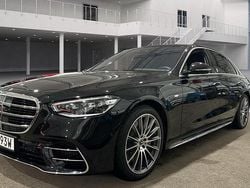 Svart Begagnad 2025 Mercedes S580 Premium Plus Sedan | 1 349 000 kr