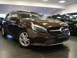 Brun Begagnad 2015 Mercedes A180 Halvkombi | 148 900 kr (Marknadspris)