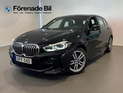 Svart Begagnad 2022 BMW 118 M Sport Halvkombi | 269 000 kr (Marknadspris)