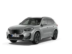 Grå (space silver metallic) Begagnad 2024 BMW iX1 M Sport SUV | 489 900 kr (Bra pris)
