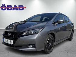 Grå (gråmetallic) Begagnad 2022 Nissan Leaf Acenta Halvkombi | 238 900 kr (Lite dyr)