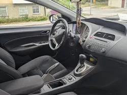 Svart Begagnad 2011 Honda Civic Sport Halvkombi | 67 000 kr (Marknadspris)