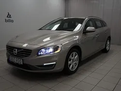 Ljusbrun Begagnad 2014 Volvo V60 Business Edition Kombi | 149 900 kr (Marknadspris)