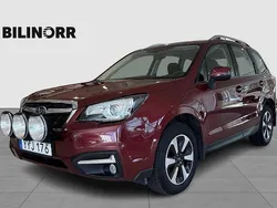 Ljusröd Begagnad 2017 Subaru Forester SUV | 239 900 kr (Marknadspris)