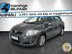 Grå Begagnad 2008 Toyota Auris Halvkombi | 59 900 kr (Marknadspris)