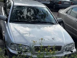 Silver Begagnad 2001 Volvo V40 Kombi | 13 000 kr (Bra pris)