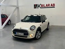 Vit Begagnad 2015 Mini ONE Pepper Halvkombi | 94 900 kr (Marknadspris)