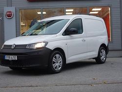 Vit Begagnad 2022 VW Caddy Minibuss | 337 375 kr (Dyr)