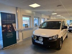 Vit Begagnad 2014 VW Caddy Minibuss | 47 375 kr (Superpris)