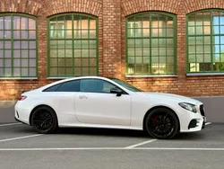Vit Begagnad 2017 Mercedes E400 AMG line Sportkupé | 449 000 kr (Lite dyr)