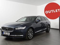 Blå Begagnad 2024 Volvo V90 Core Kombi | 414 500 kr (Marknadspris)