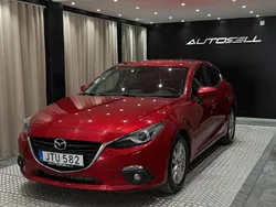 Röd Begagnad 2016 Mazda 3 Inclusive Halvkombi | 94 900 kr (Marknadspris)